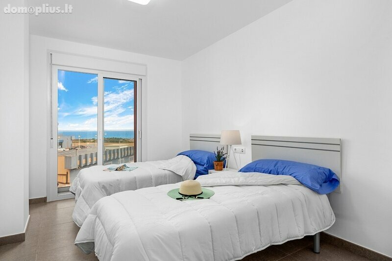 Parduodamas 3 kambarių butas Ispanijoje, La Manga del Mar Menor