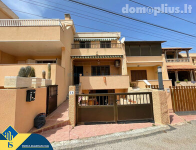 Parduodamas 4 kambarių butas Ispanijoje, Torrevieja