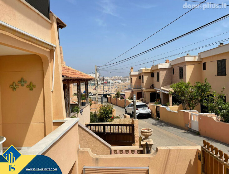 Parduodamas 4 kambarių butas Ispanijoje, Torrevieja