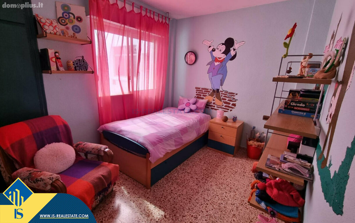 Parduodamas 4 kambarių butas Ispanijoje, Torrevieja