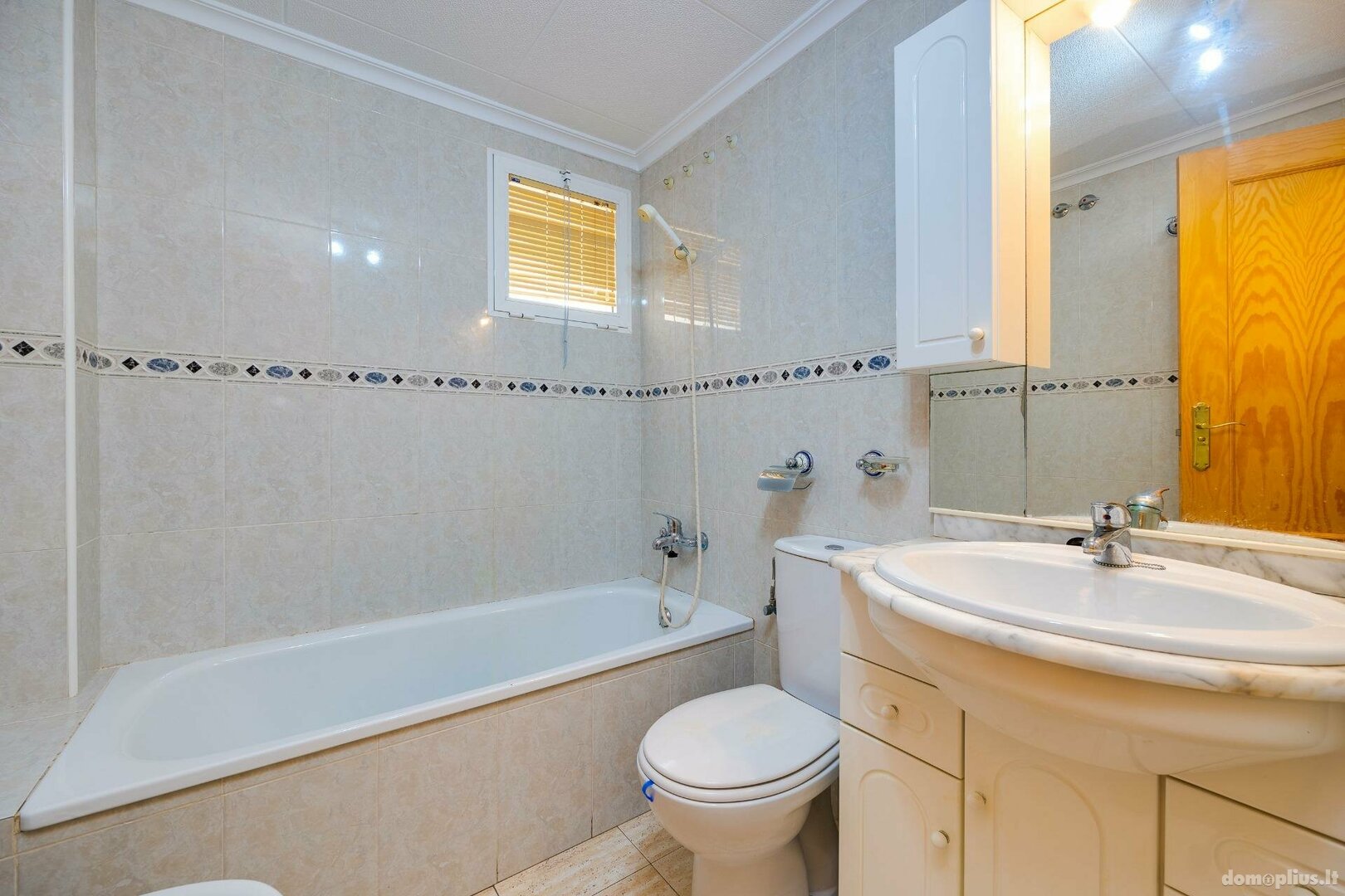 Продается 3 комнатная квартира Испания, Torrevieja
