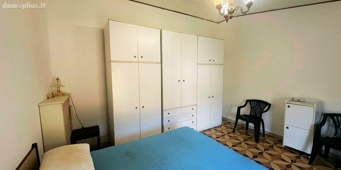 Parduodamas 3 kambarių butas Italijoje, Kita