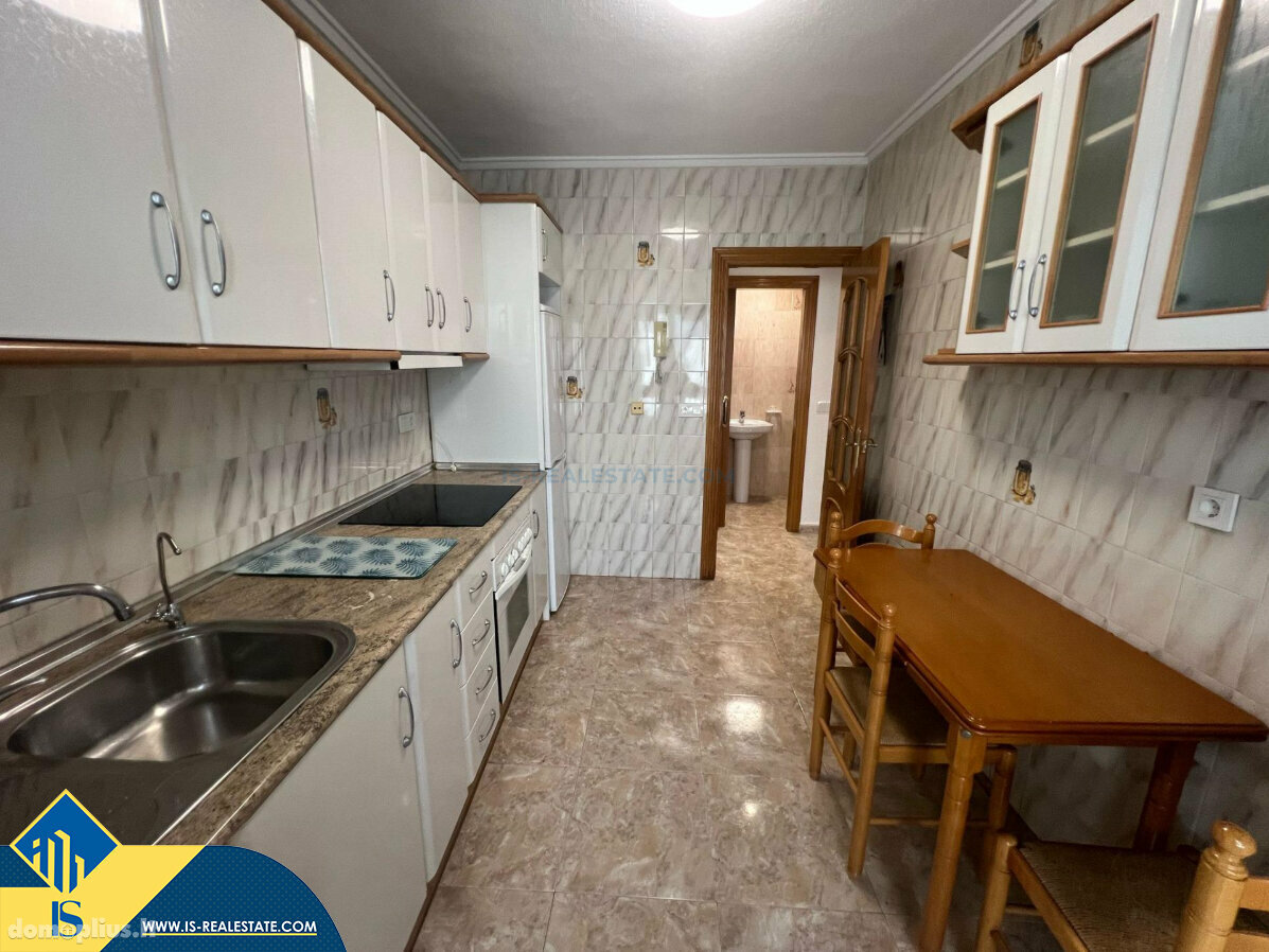 Parduodamas 4 kambarių butas Ispanijoje, Torrevieja