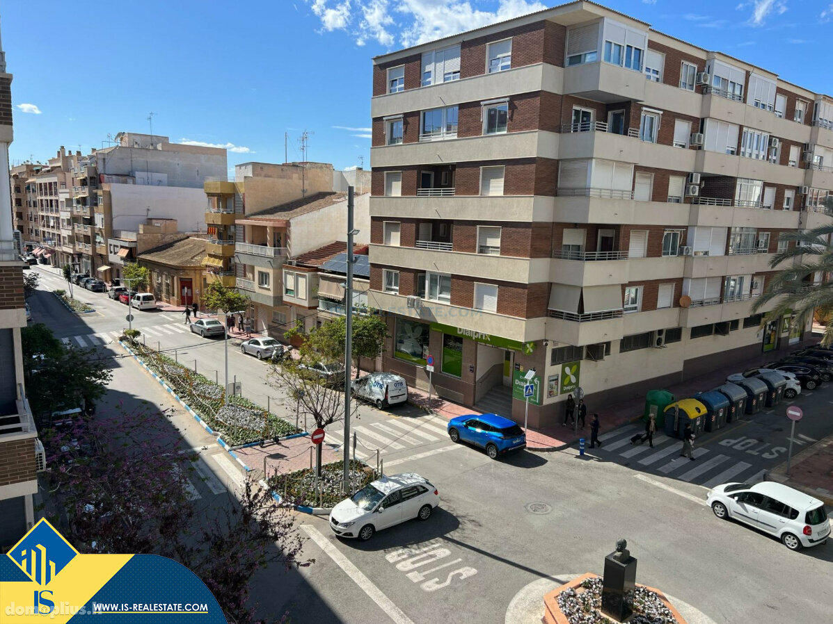 Parduodamas 4 kambarių butas Ispanijoje, Torrevieja