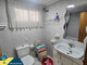 Продается 4 комнатная квартира Испания, Torrevieja (8 Фотография)