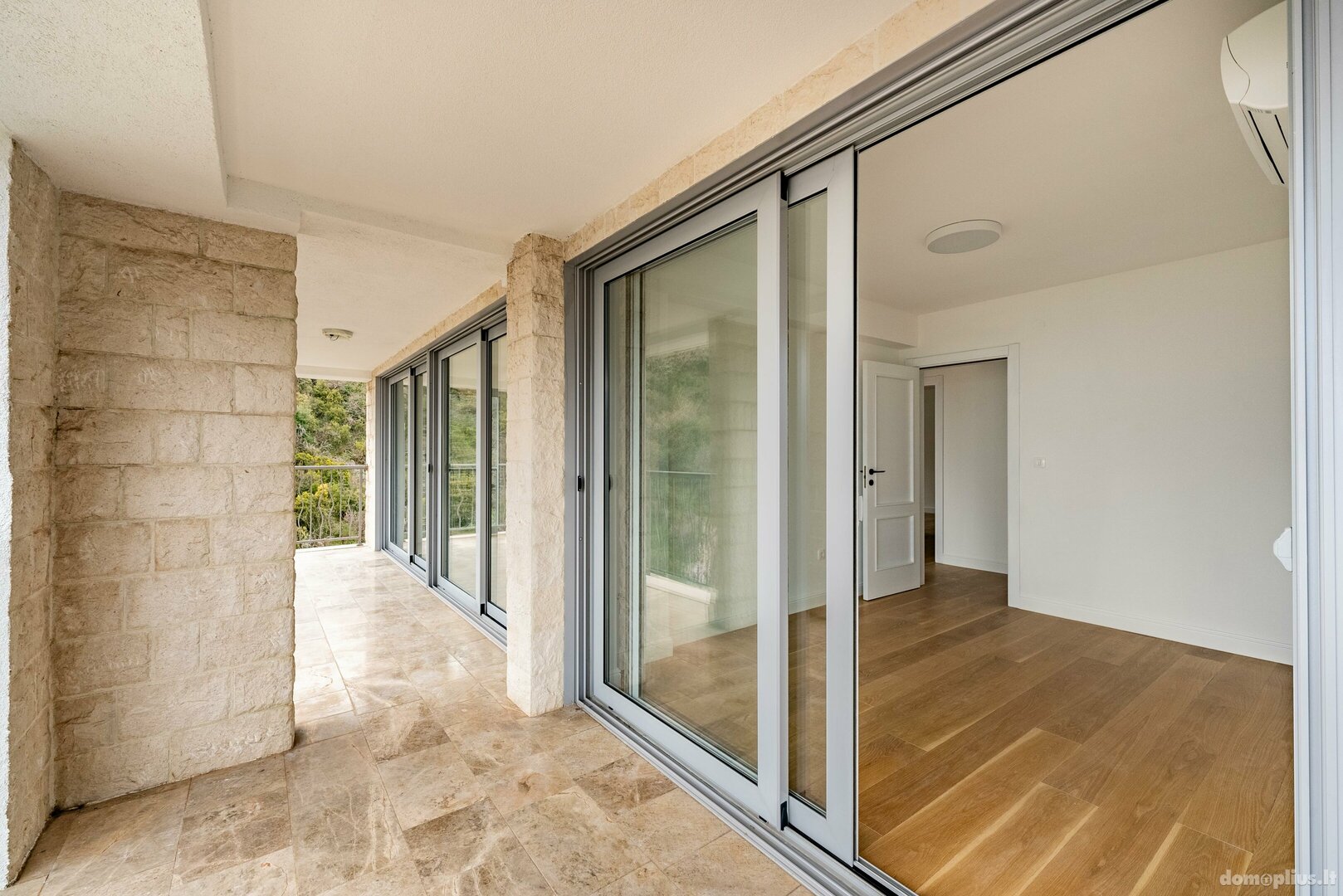 4 rooms apartment for sell Serbia and Montenegro, Budva