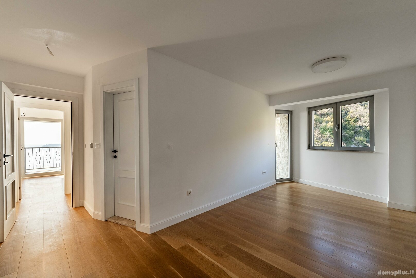 4 rooms apartment for sell Serbia and Montenegro, Budva