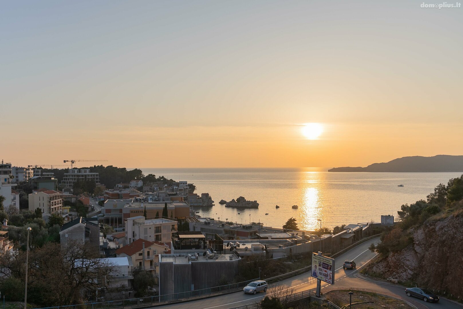 4 rooms apartment for sell Serbia and Montenegro, Budva