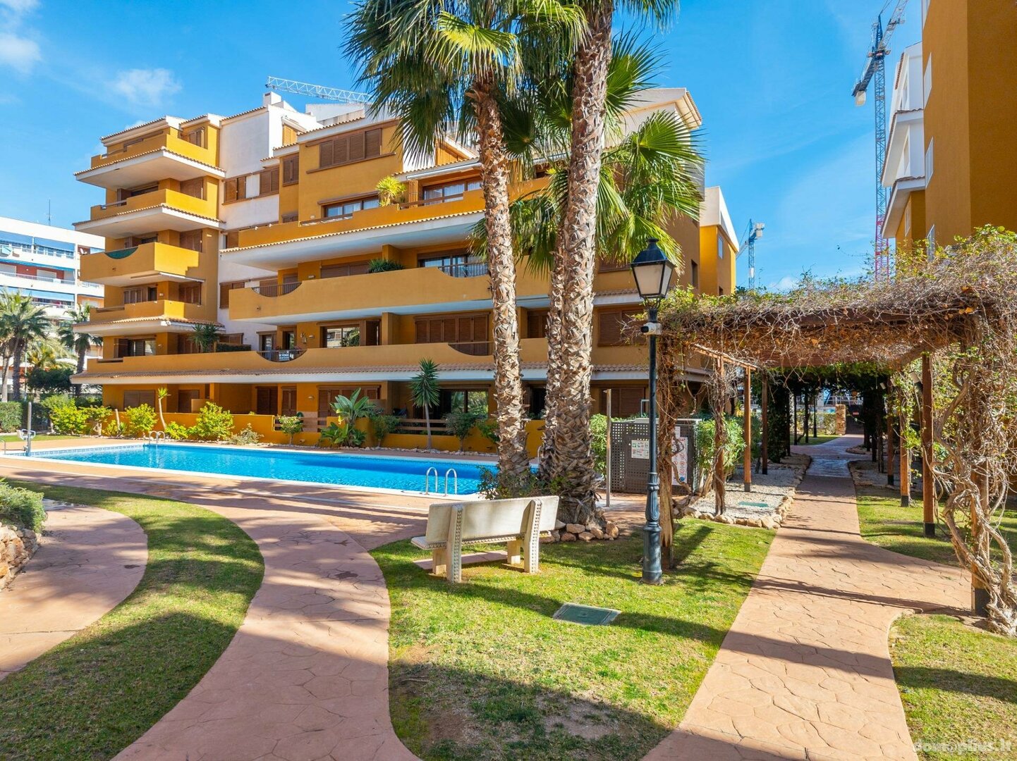 Продается 3 комнатная квартира Испания, Torrevieja