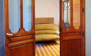 8 room apartment Spain, Other