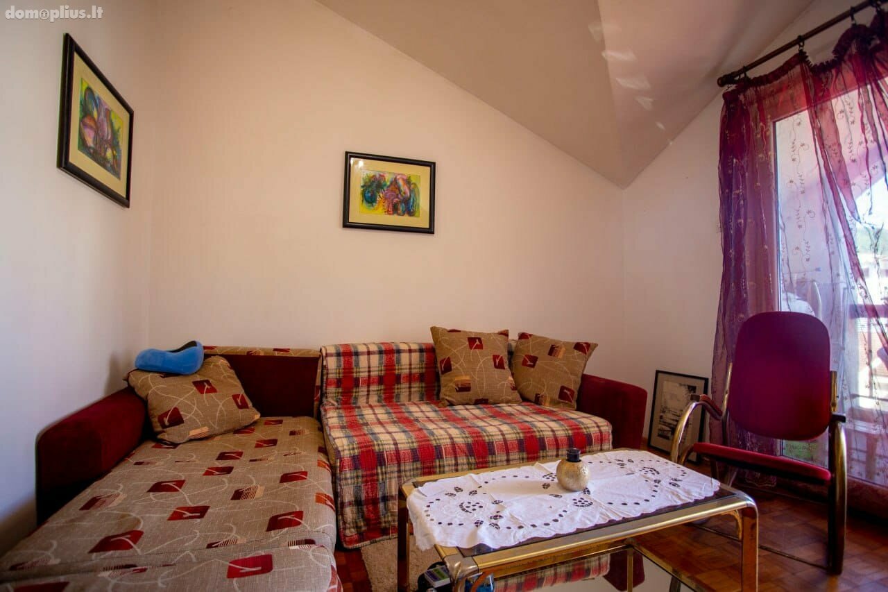 Parduodamas 2 kambarių butas Serbija ir Juodkalnijoje, Budva