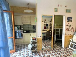 Parduodamas 3 kambarių butas Italijoje, Kita