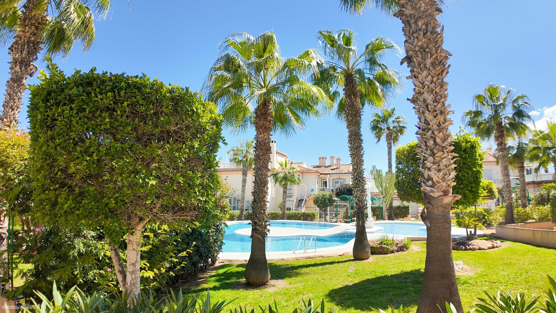Parduodamas 3 kambarių butas Ispanijoje, Torrevieja