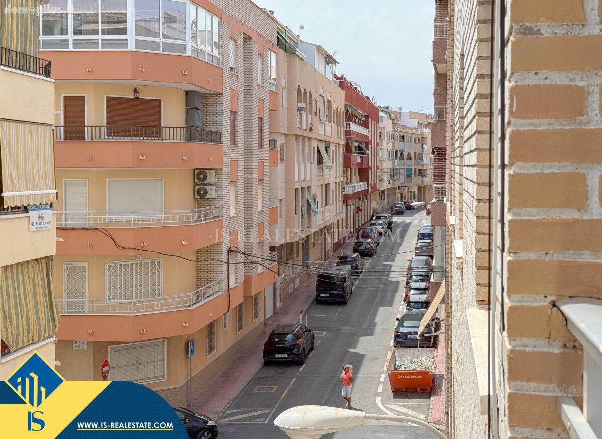 Parduodamas 4 kambarių butas Ispanijoje, Torrevieja