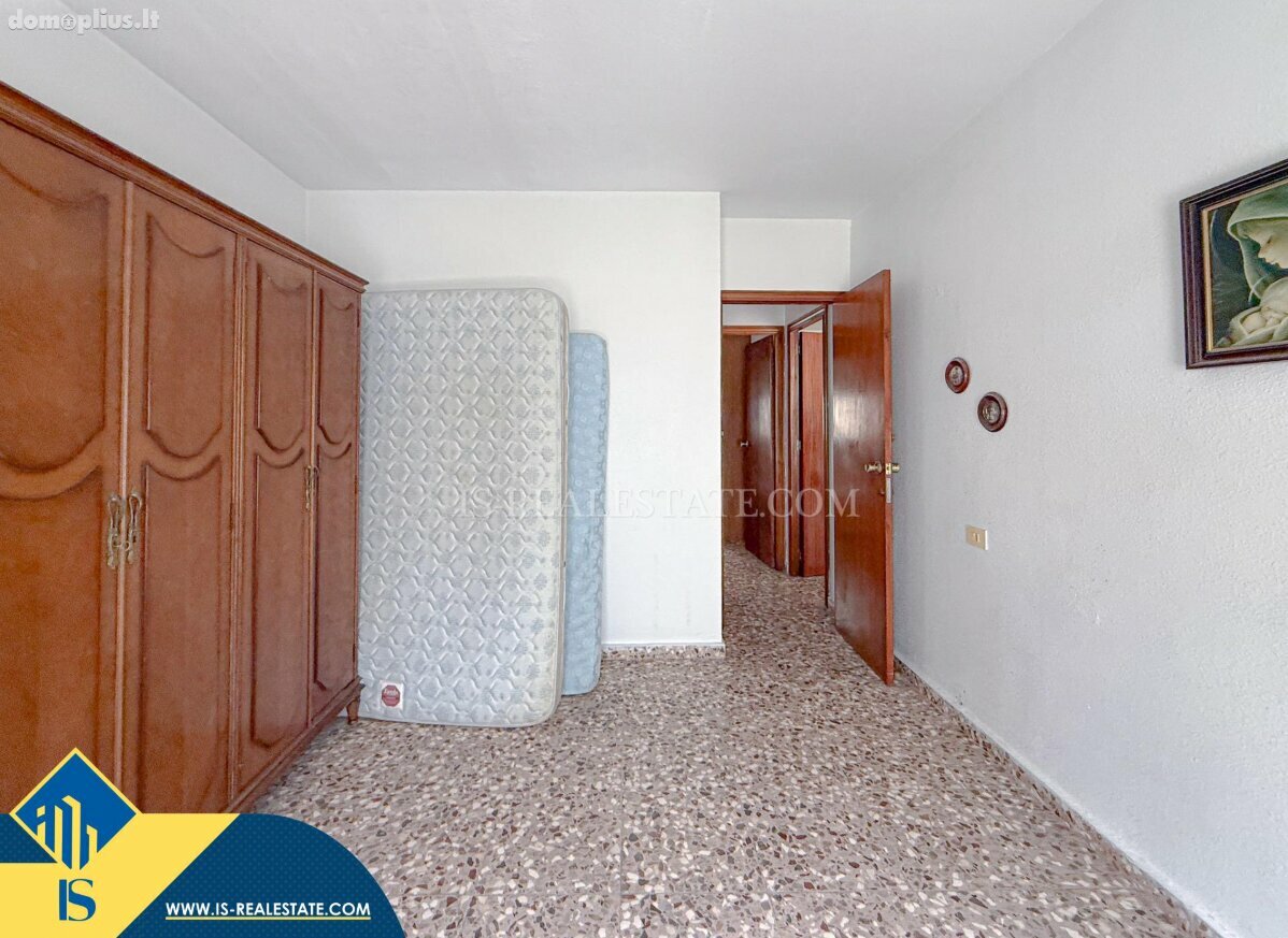 Parduodamas 4 kambarių butas Ispanijoje, Torrevieja