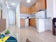 Продается 1 комнатная квартира Испания, Torrevieja (8 Фотография)