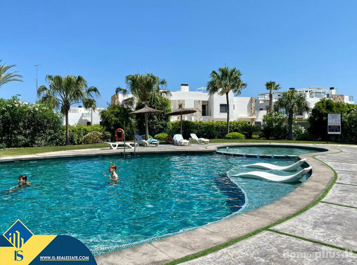 Продается 4 комнатная квартира Испания, Torrevieja