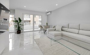 4 kambarių butas Ispanijoje, Torrevieja