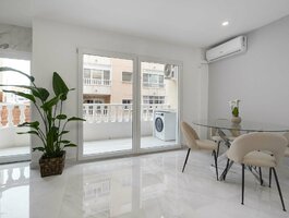 Parduodamas 4 kambarių butas Ispanijoje, Torrevieja