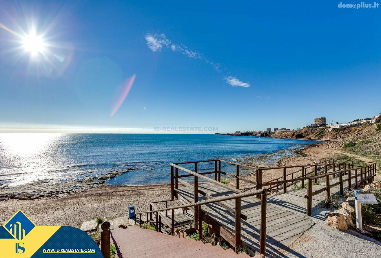 Parduodamas 3 kambarių butas Ispanijoje, Torrevieja