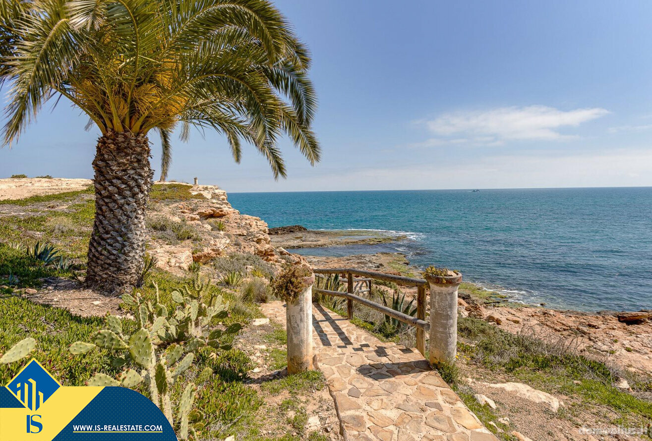 Parduodamas 3 kambarių butas Ispanijoje, Torrevieja