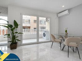 Parduodamas 4 kambarių butas Ispanijoje, Torrevieja