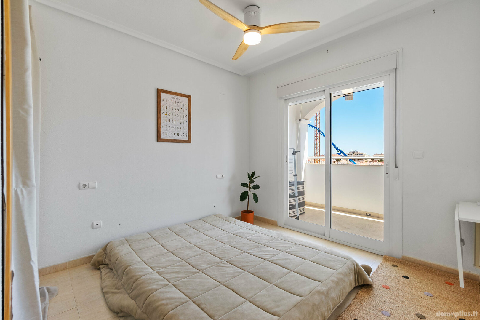 Parduodamas 3 kambarių butas Ispanijoje, Torrevieja