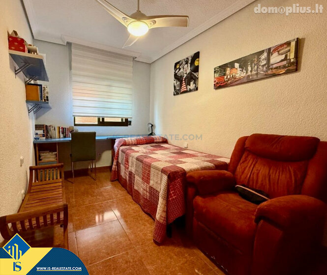 Parduodamas 5 kambarių butas Ispanijoje, Benidorm
