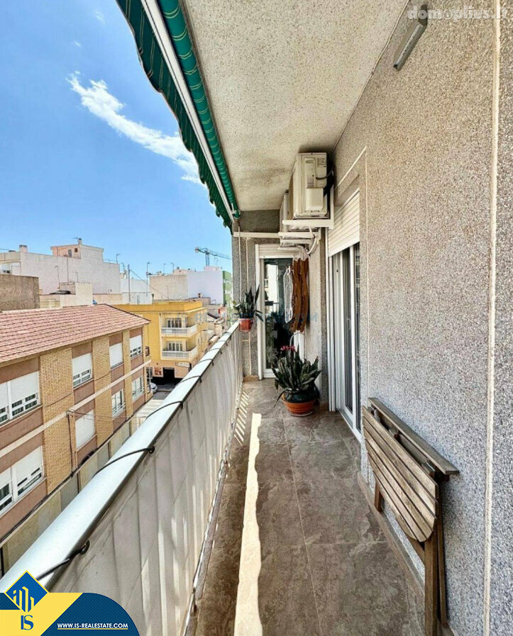 Parduodamas 4 kambarių butas Ispanijoje, Torrevieja