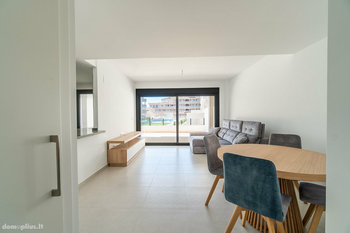 Parduodamas 3 kambarių butas Ispanijoje, Orihuela Costa