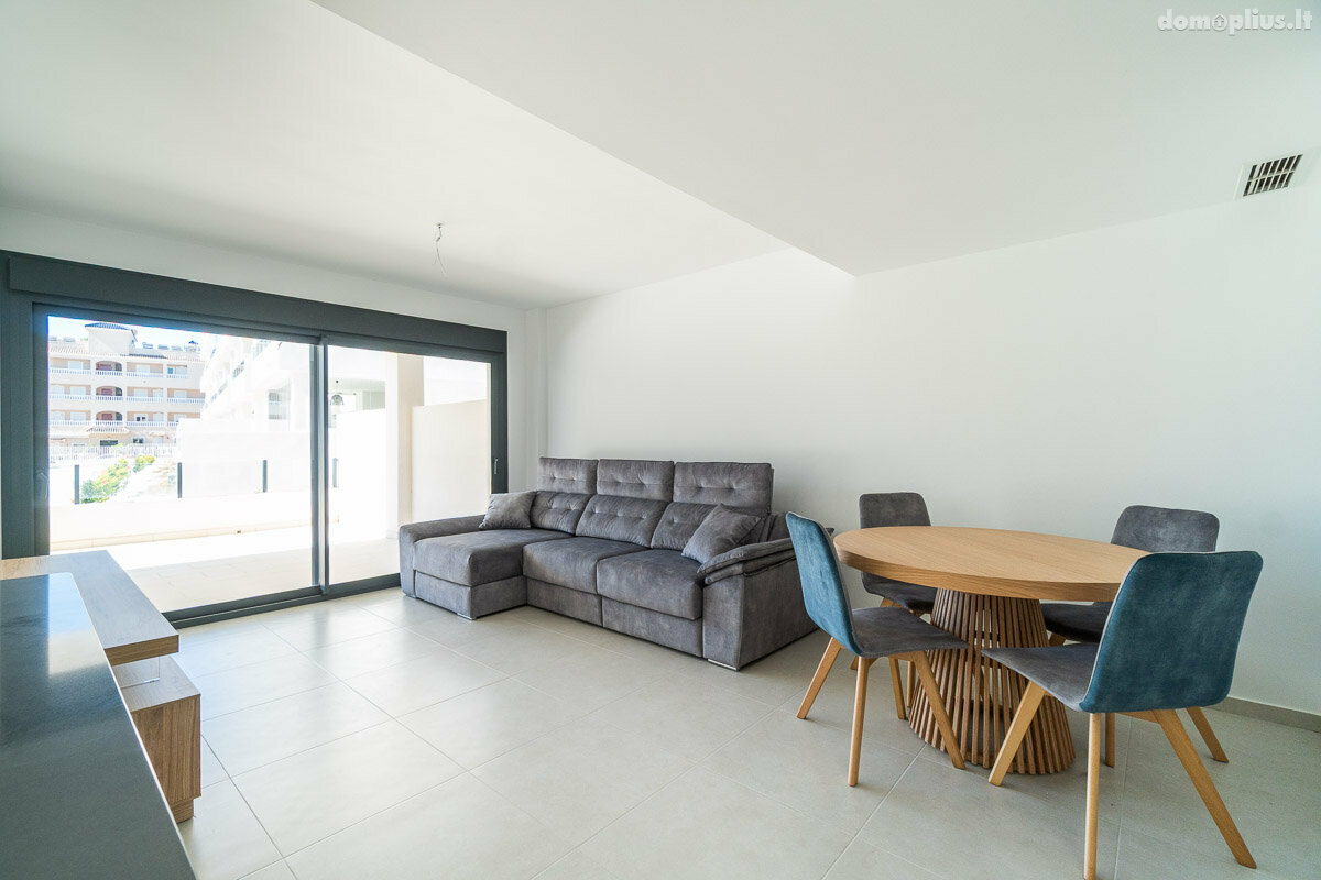 Parduodamas 3 kambarių butas Ispanijoje, Orihuela Costa