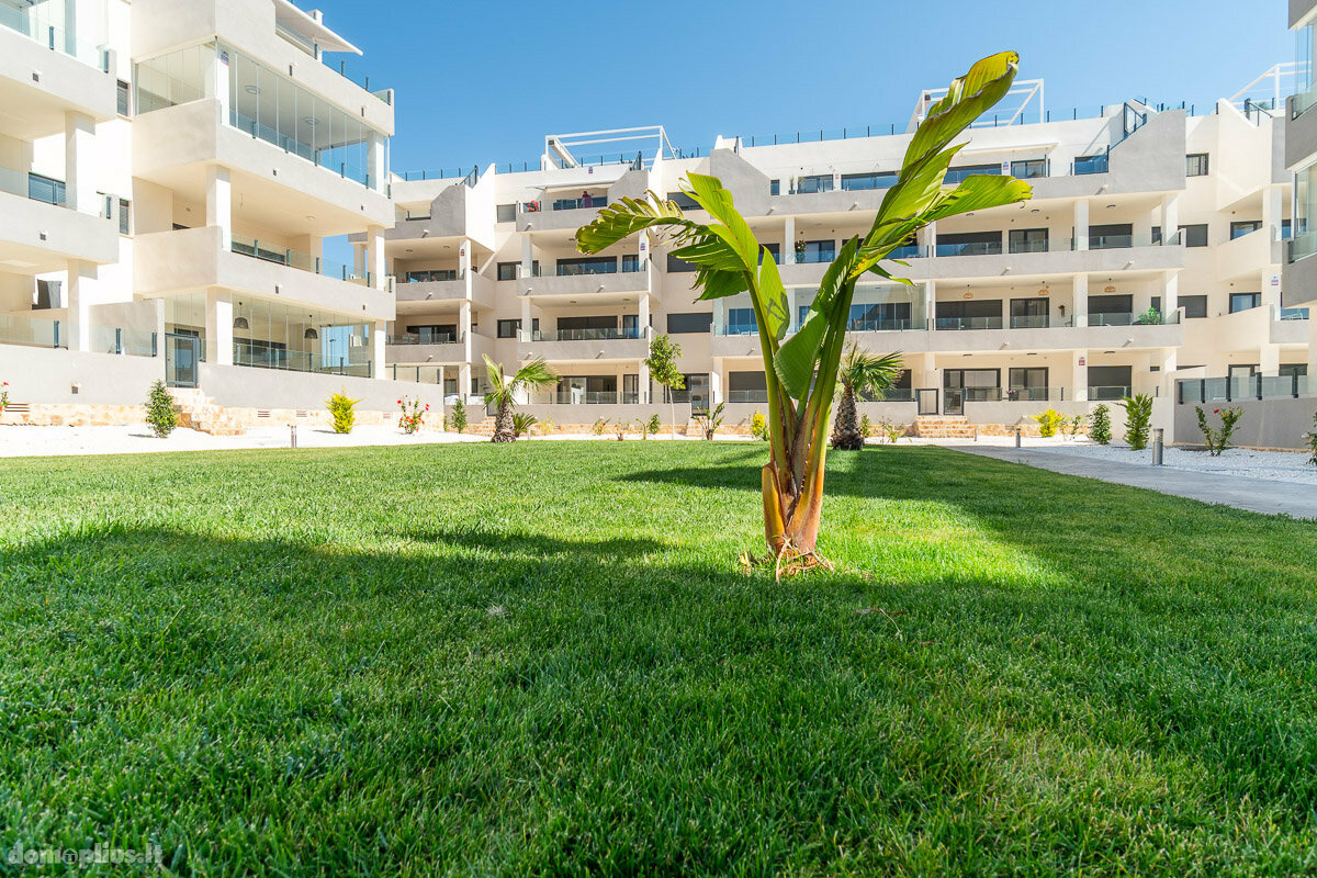 Parduodamas 3 kambarių butas Ispanijoje, Orihuela Costa