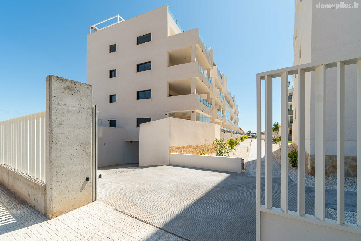 Parduodamas 3 kambarių butas Ispanijoje, Orihuela Costa