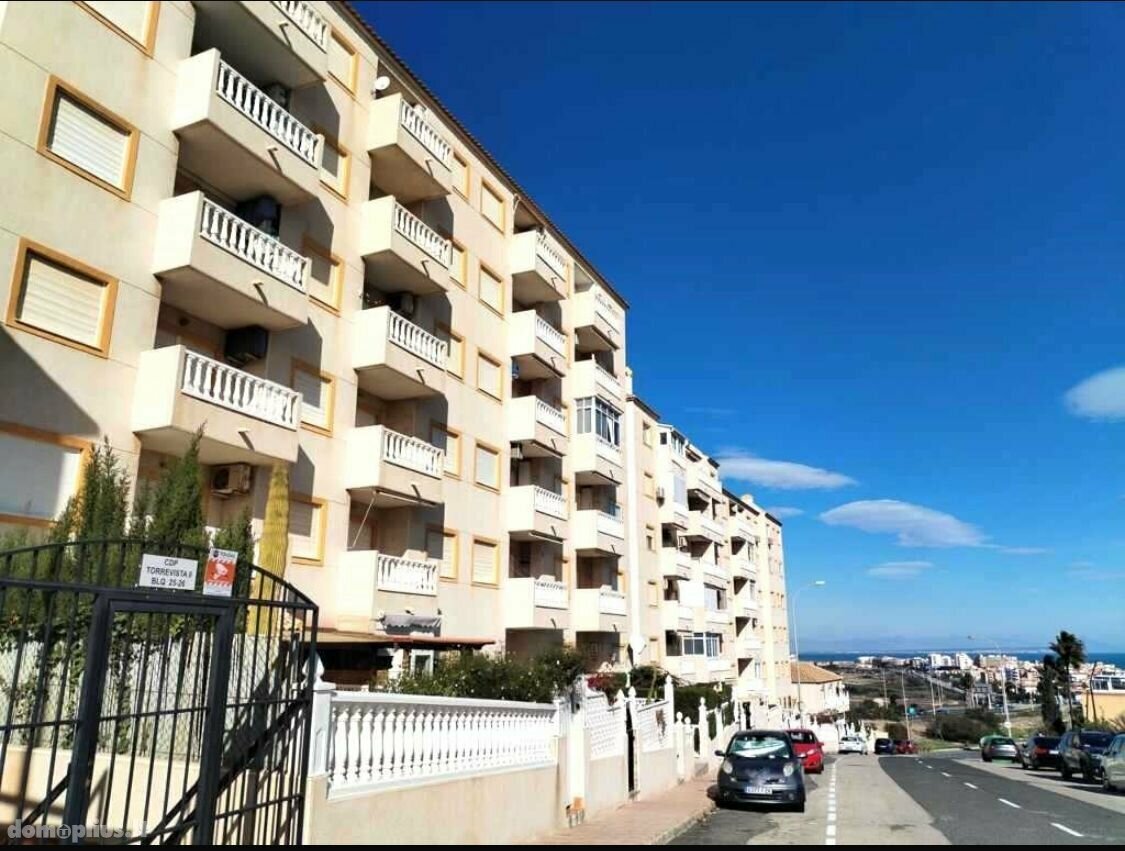 Parduodamas 3 kambarių butas Ispanijoje, Torrevieja