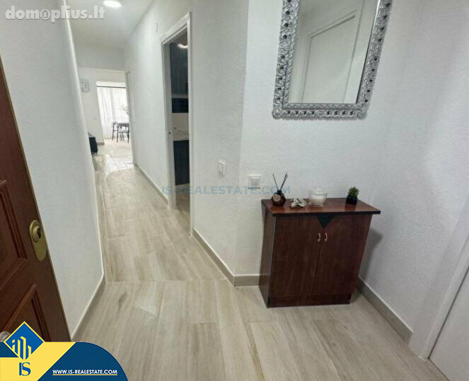 Parduodamas 4 kambarių butas Ispanijoje, Benidorm
