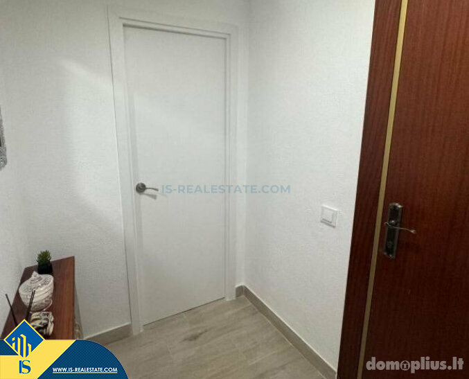 Parduodamas 4 kambarių butas Ispanijoje, Benidorm