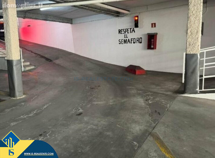 Parduodamas 4 kambarių butas Ispanijoje, Benidorm