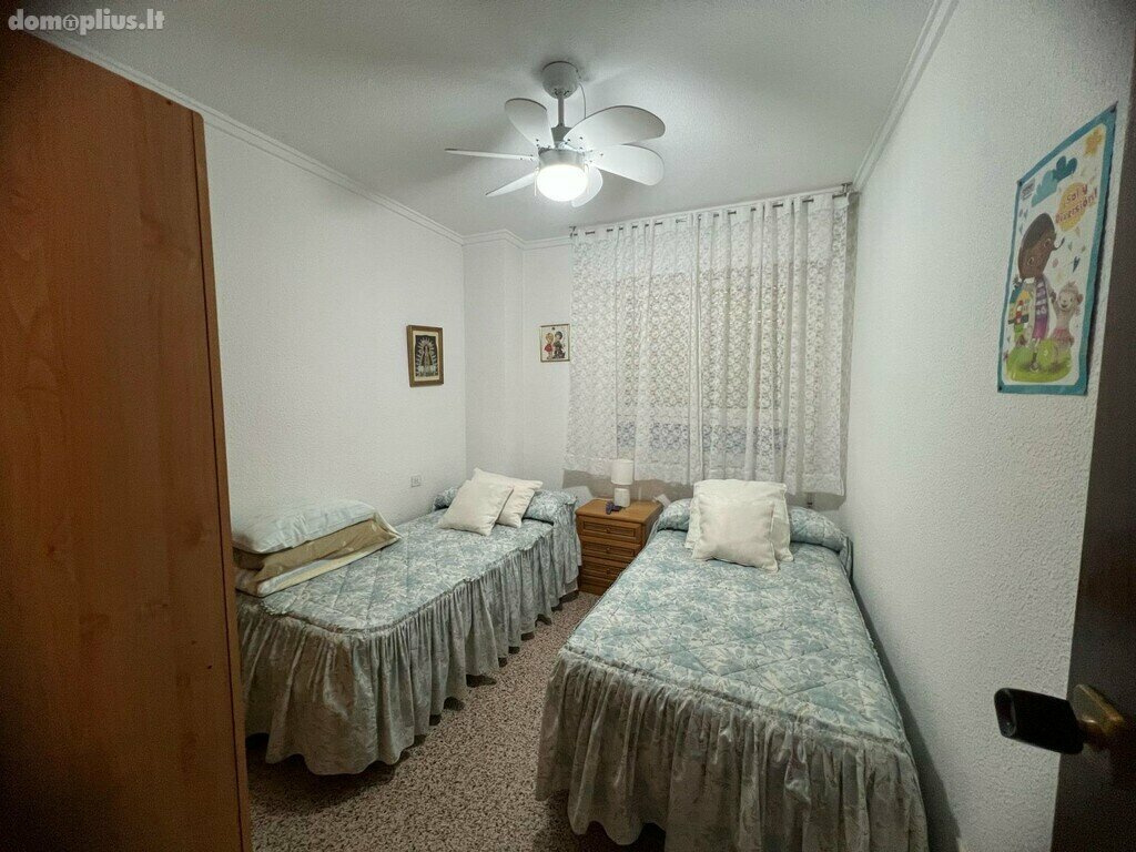 Parduodamas 3 kambarių butas Ispanijoje, La Mata