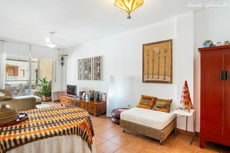 Parduodamas 4 kambarių butas Ispanijoje, Orihuela Costa