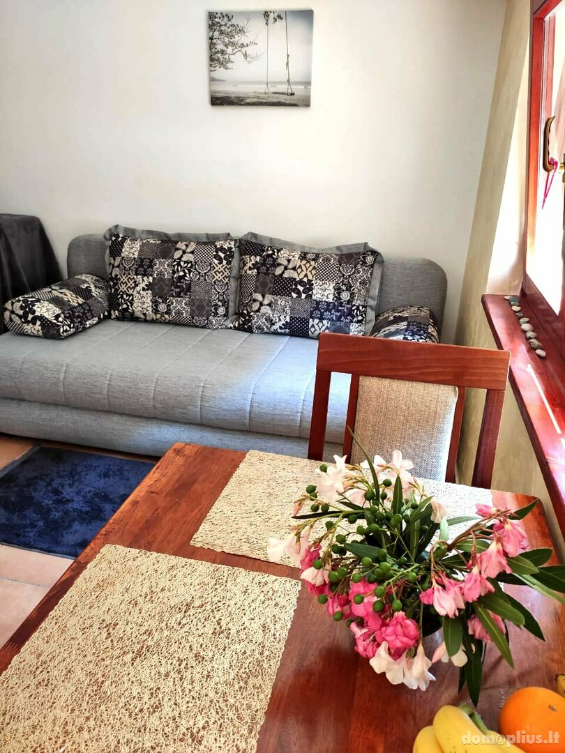Parduodamas 1 kambario butas Serbija ir Juodkalnijoje, Budva