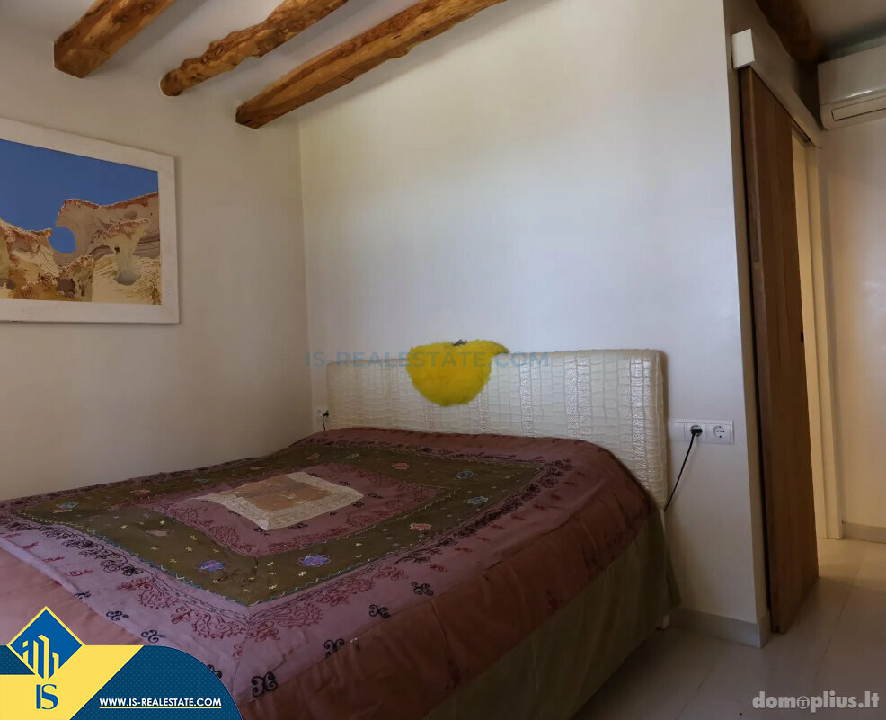 Parduodamas 3 kambarių butas Ispanijoje, Ibiza