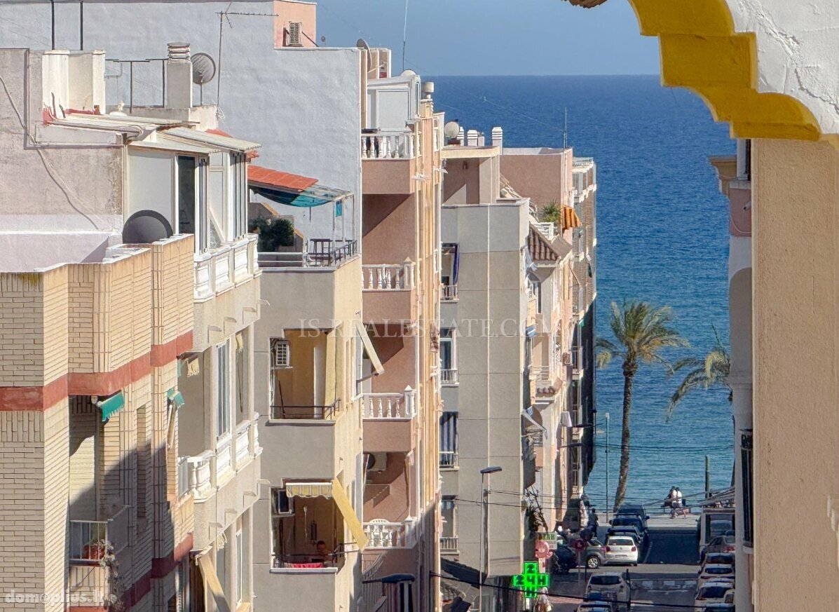 Parduodamas 3 kambarių butas Ispanijoje, Torrevieja