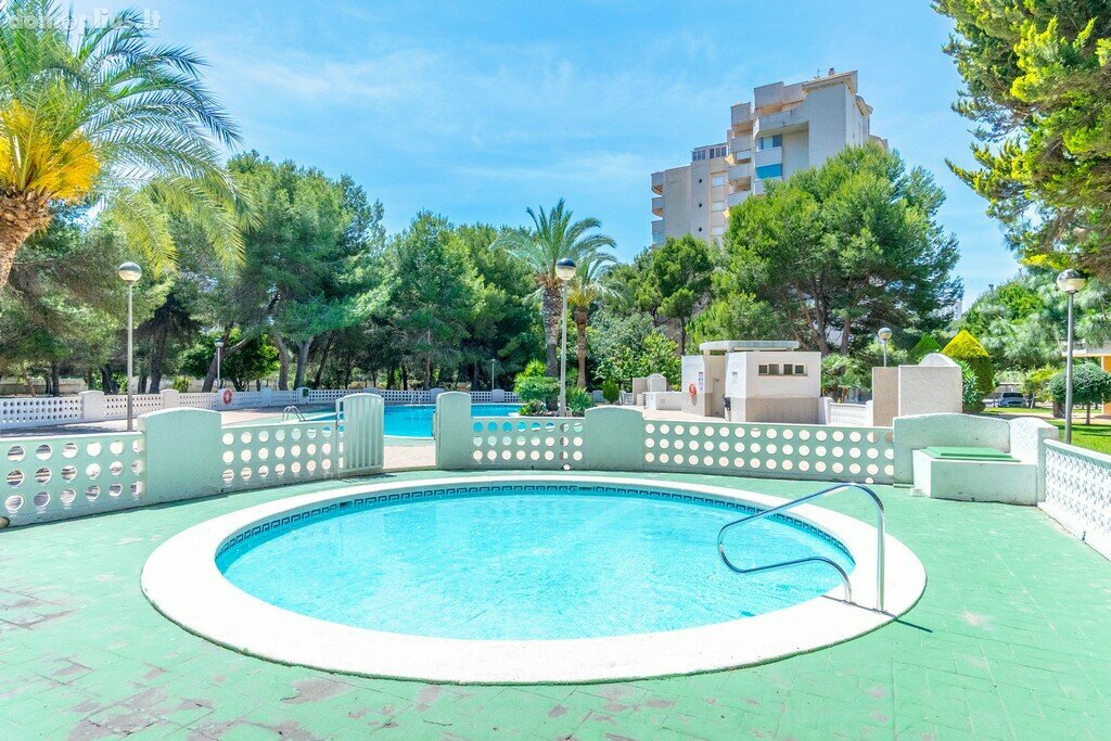 Parduodamas 3 kambarių butas Ispanijoje, Orihuela Costa
