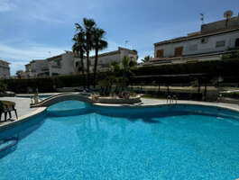 Parduodamas 3 kambarių butas Ispanijoje, Torrevieja