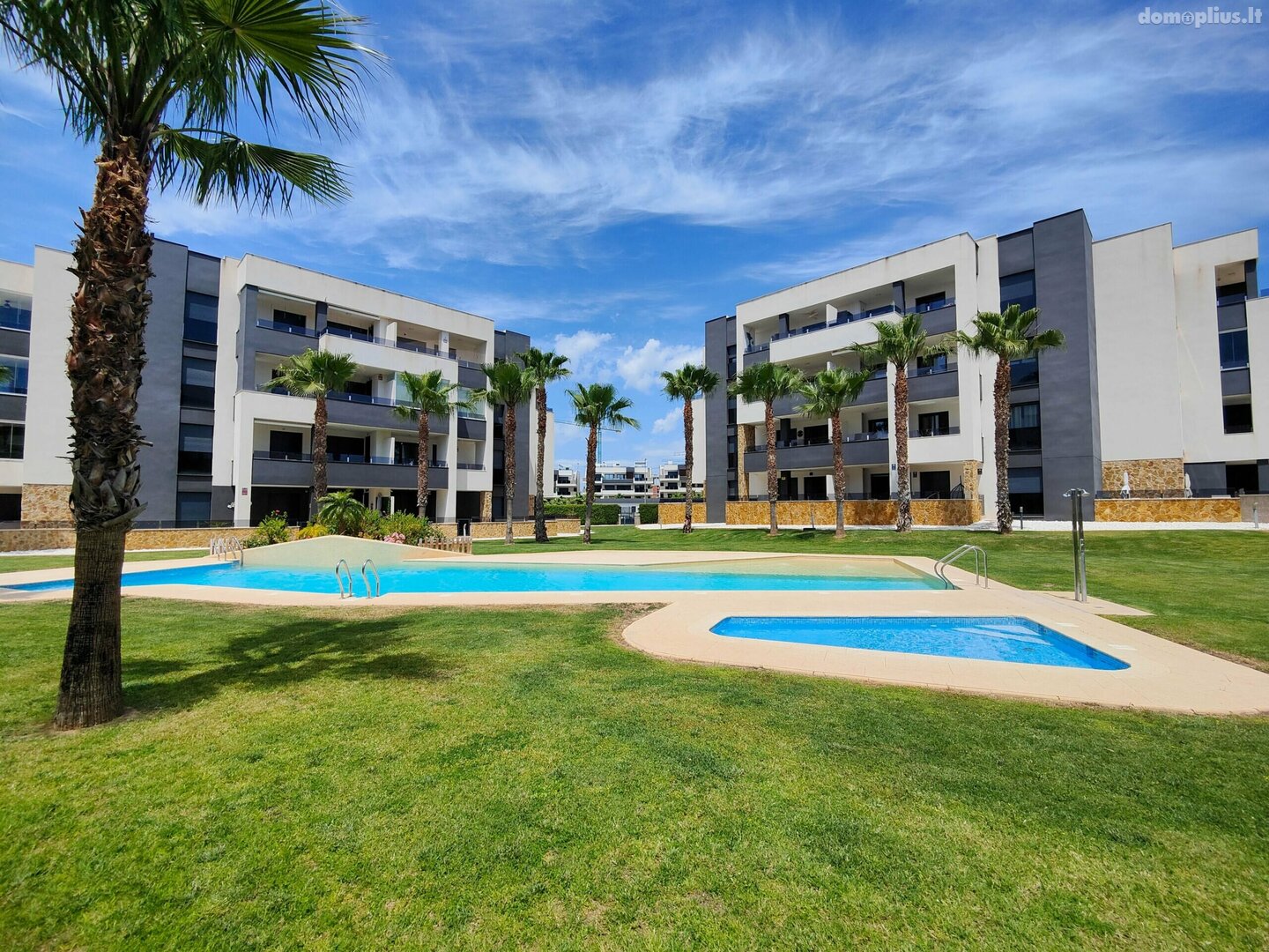 Parduodamas 3 kambarių butas Ispanijoje, Orihuela Costa