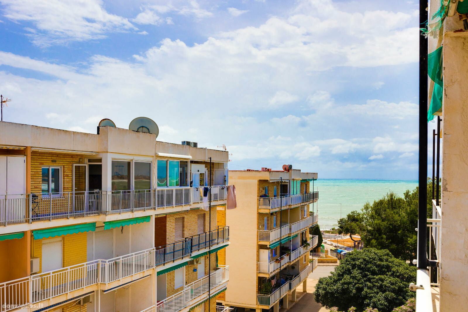 Parduodamas 4 kambarių butas Ispanijoje, Torrevieja