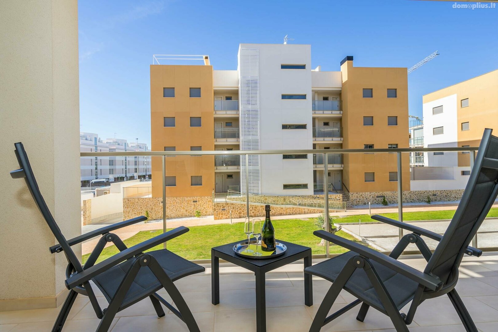 Parduodamas 3 kambarių butas Ispanijoje, Orihuela Costa
