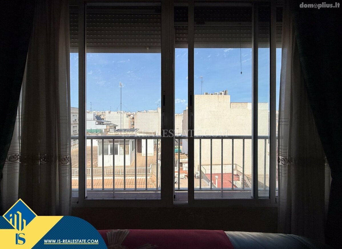 Parduodamas 4 kambarių butas Ispanijoje, Torrevieja
