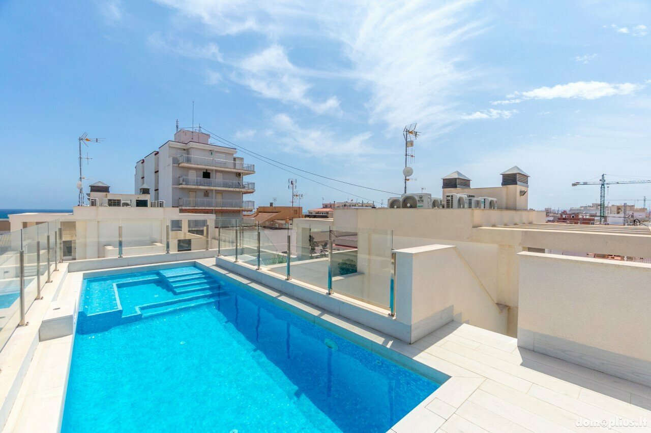 Parduodamas 4 kambarių butas Ispanijoje, Torrevieja