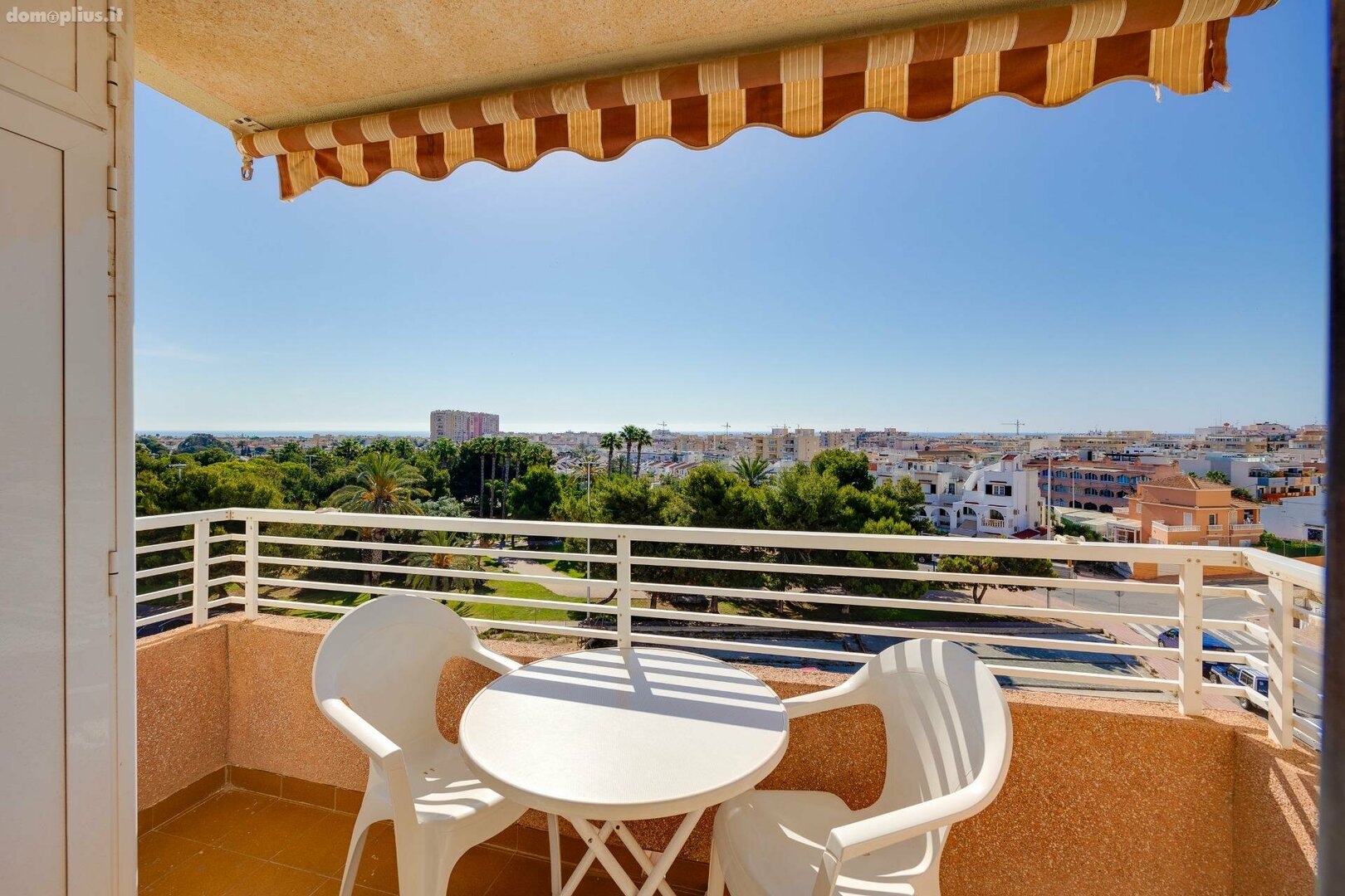 Parduodamas 3 kambarių butas Ispanijoje, Torrevieja